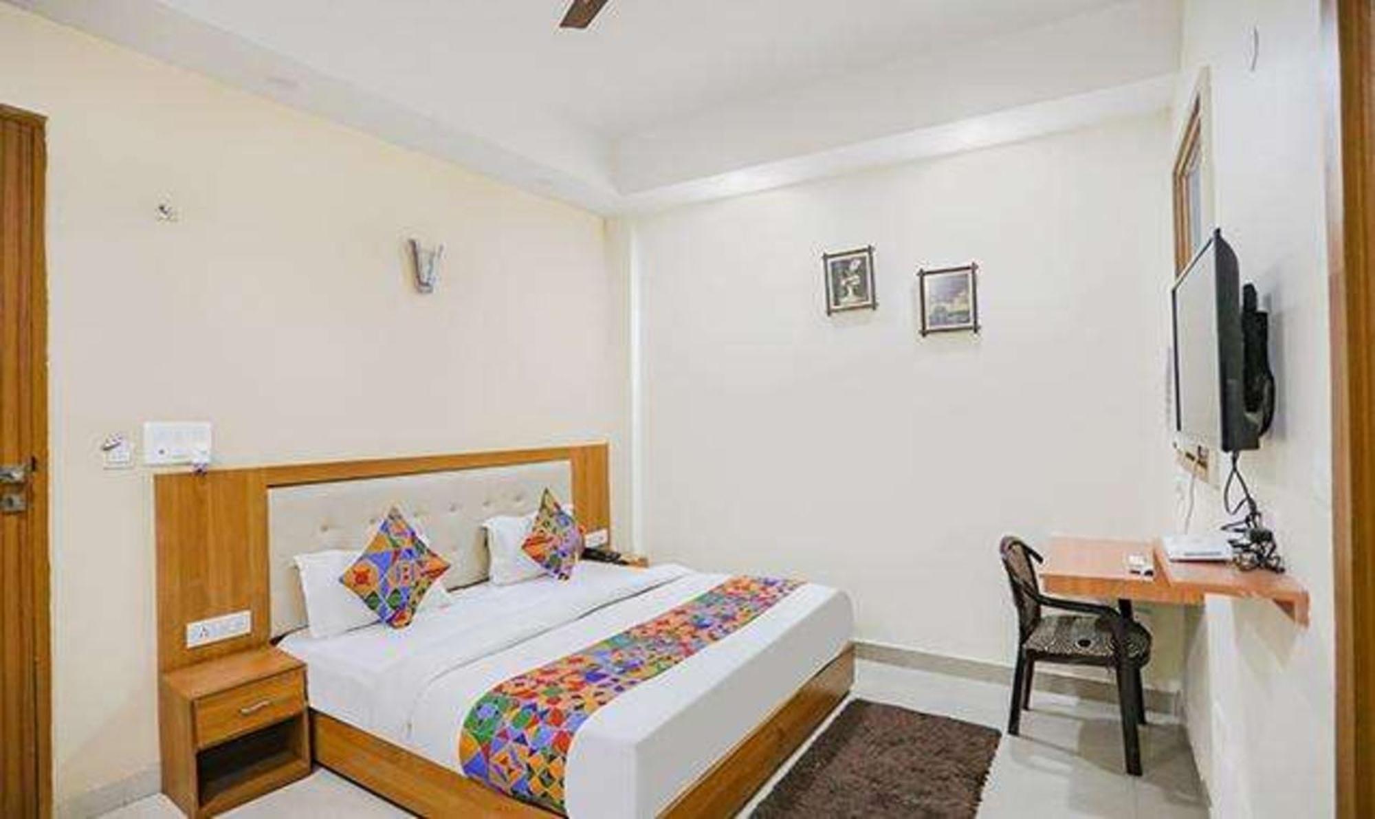 Fabhotel Royal Stay I Greater Noida Ngoại thất bức ảnh