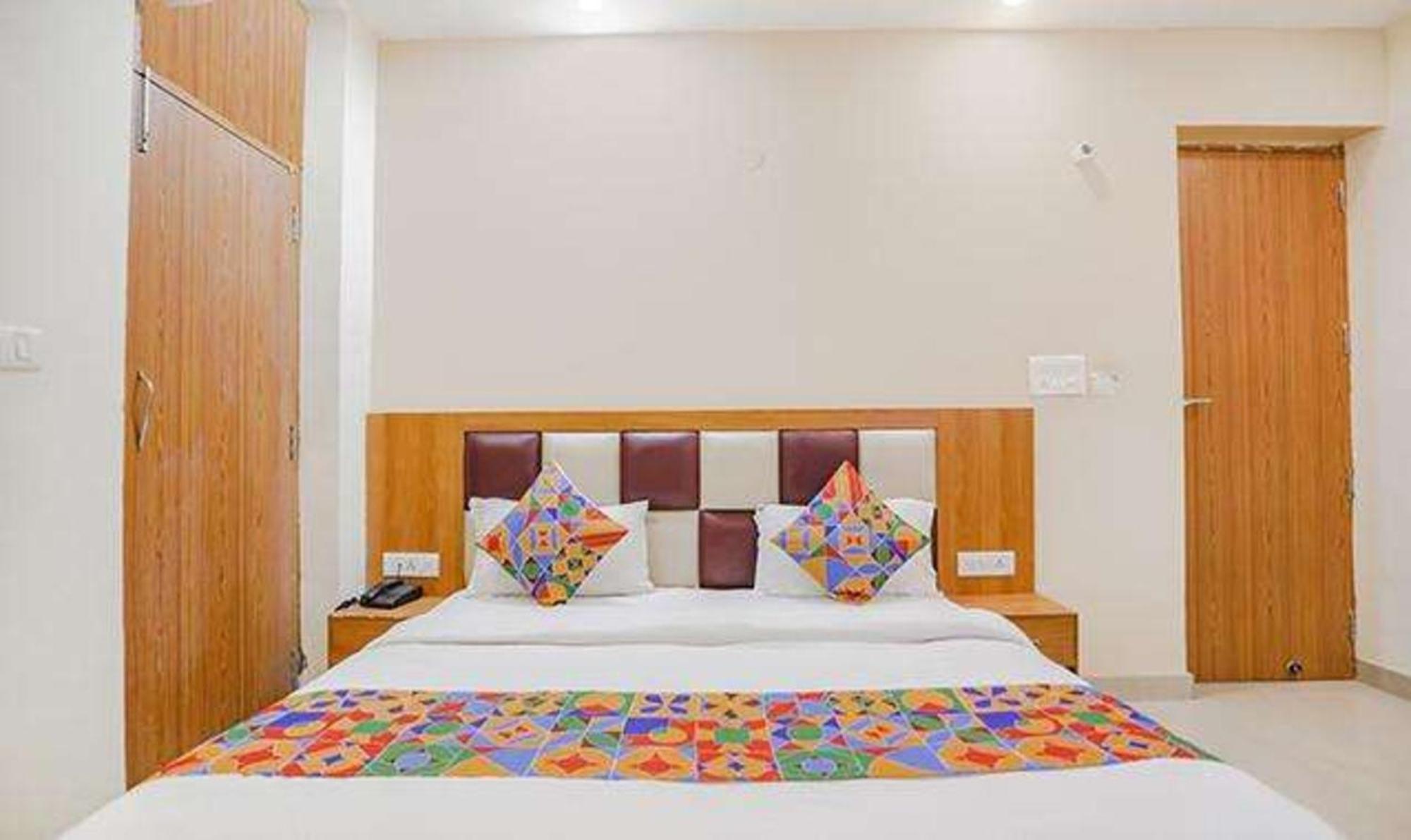Fabhotel Royal Stay I Greater Noida Ngoại thất bức ảnh