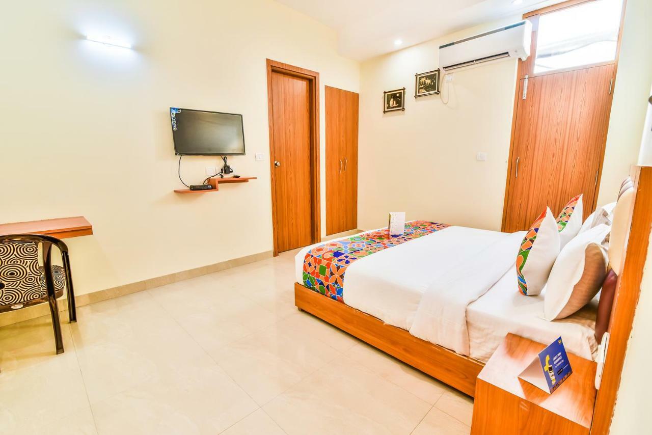 Fabhotel Royal Stay I Greater Noida Ngoại thất bức ảnh